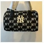 [S] MLB MONOGRAM NY YANKEES HANDBAG,BLACK, 3ABWS013NGP001-50BKS (SMLB267)