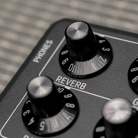 TC Electronic COMBO DELUXE 65' PREAMP Guitar Pedal | Twin