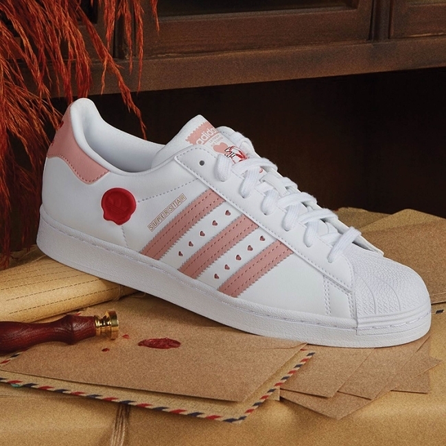Adidas Originals V-DAY SuperStar  情人節 愛心 白色 小白鞋 貝殼頭 IE6976