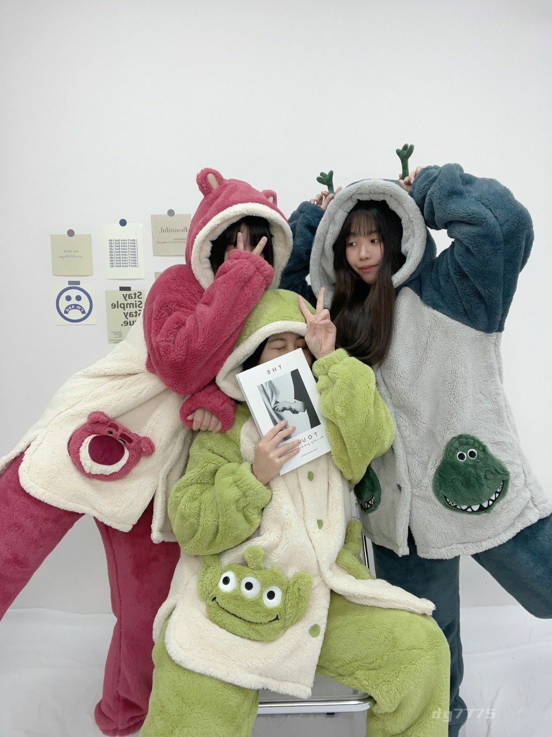 #現貨 迪士尼正版授權 毛絨絨睡衣套裝