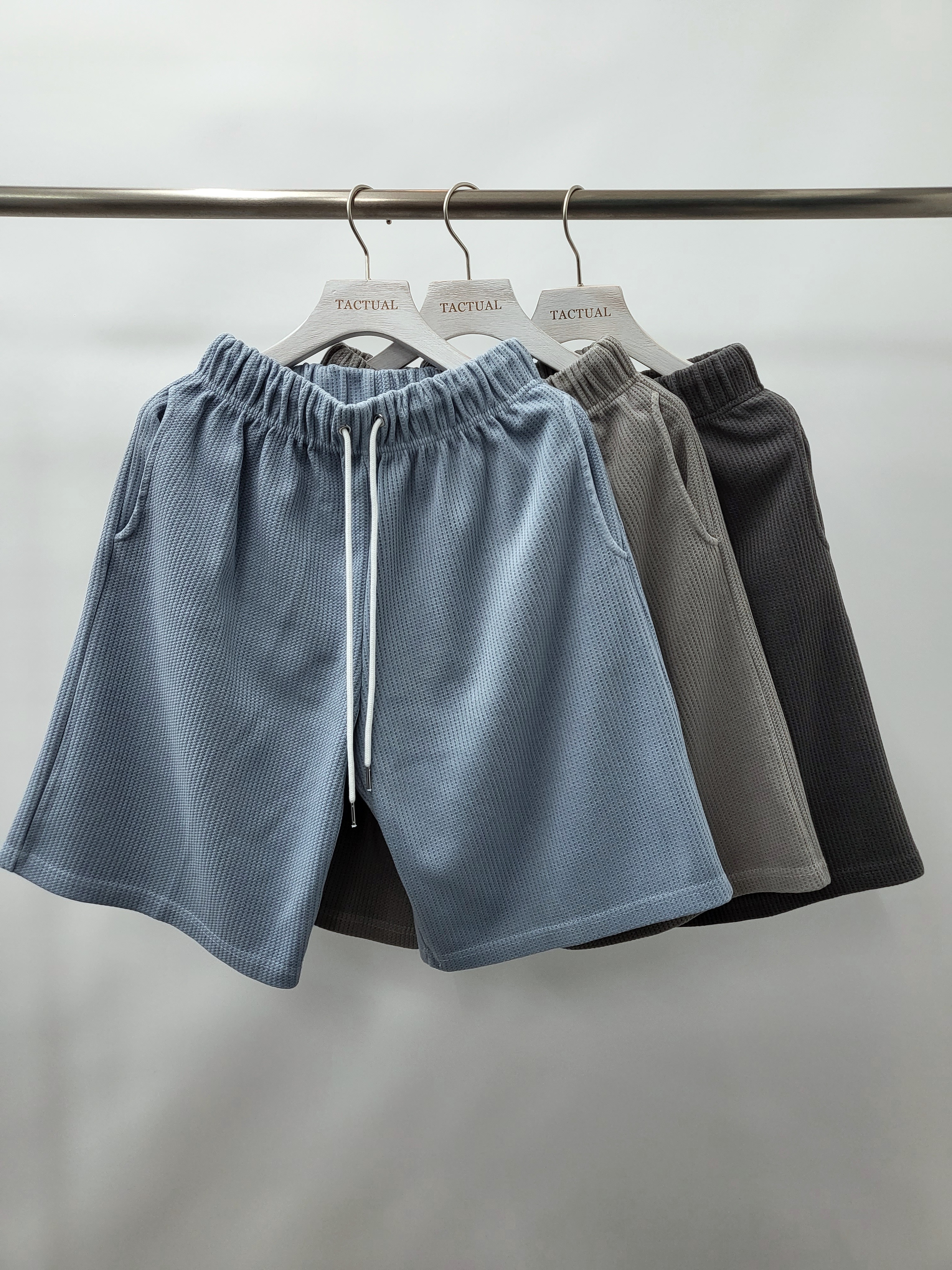 淨色暗格紋短褲 P2465