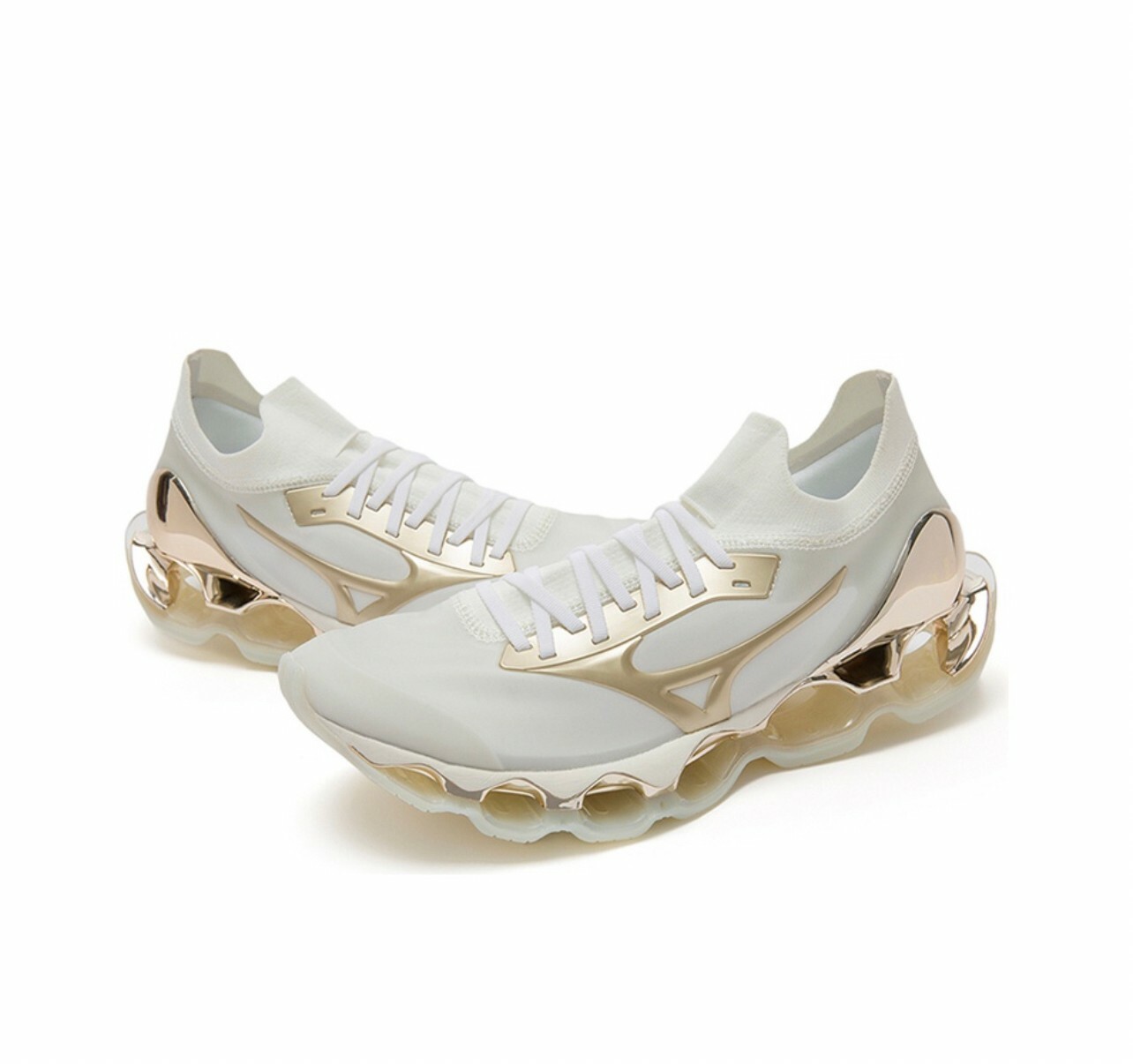 代購 Mizuno x 空山基聯名 HajimeSorayama 戶外 跑步鞋 運動鞋 白金 JUN-