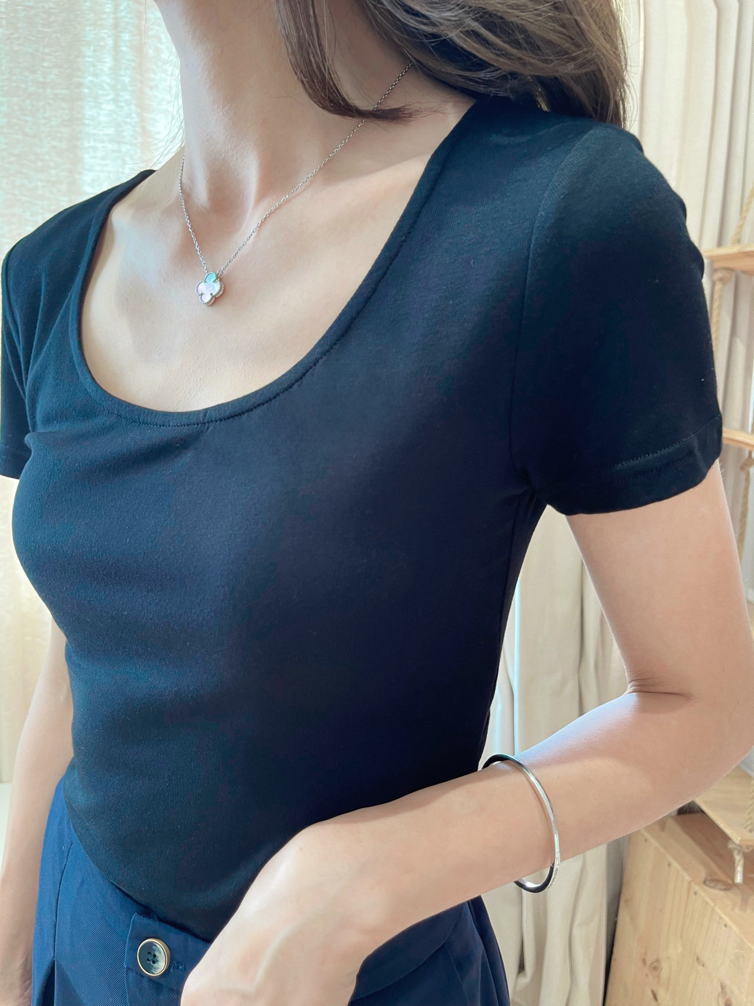 Back Cut-Out Cap Tee_TP237L12