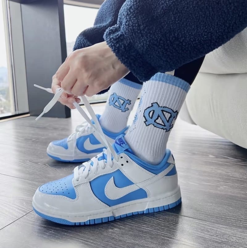 Nike Dunk Low ''Revese UNC'' 低筒 漆皮 反轉北卡藍 女鞋 DJ9955-101