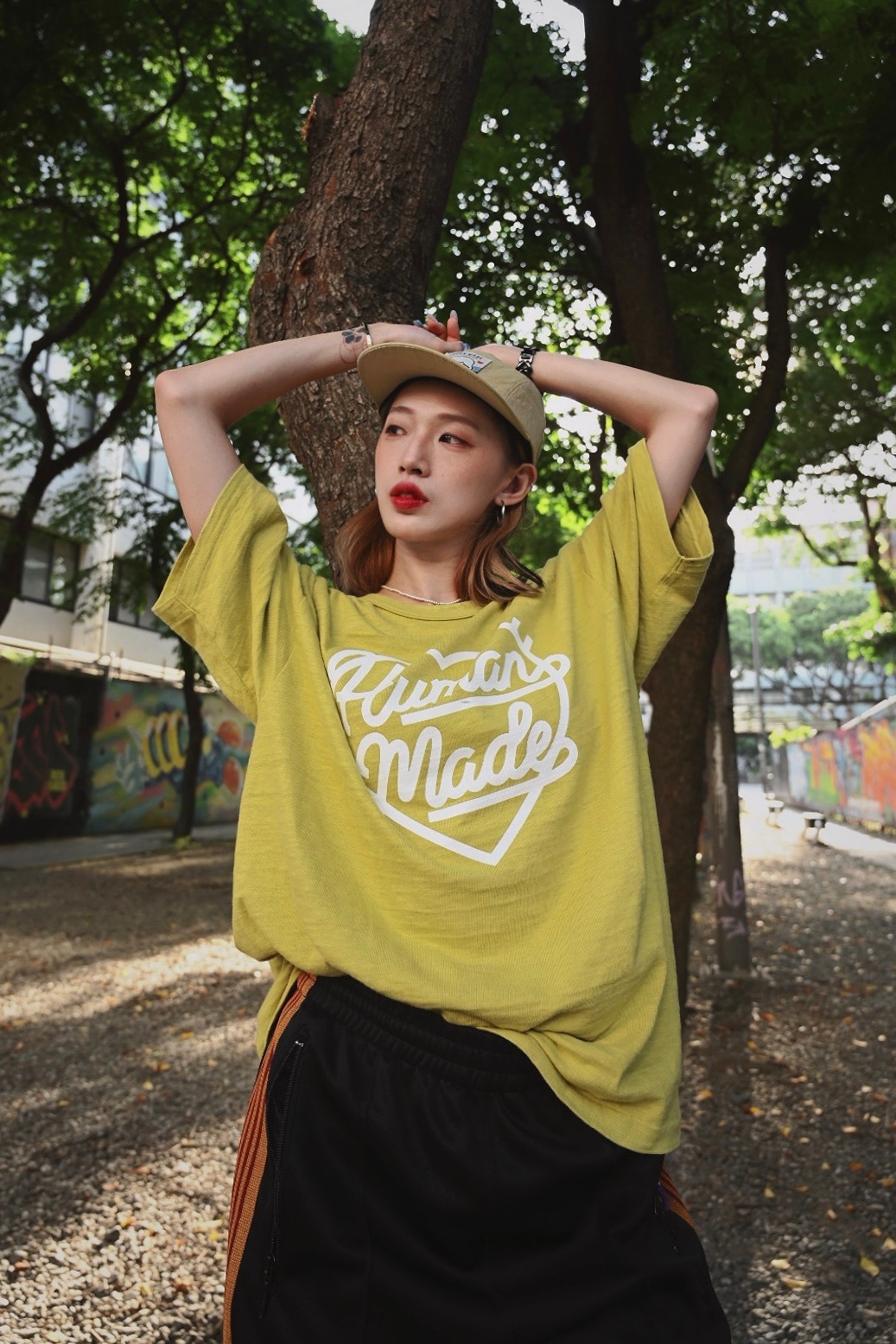 <快速出貨>HUMAN MADE 鏤空愛心 黃