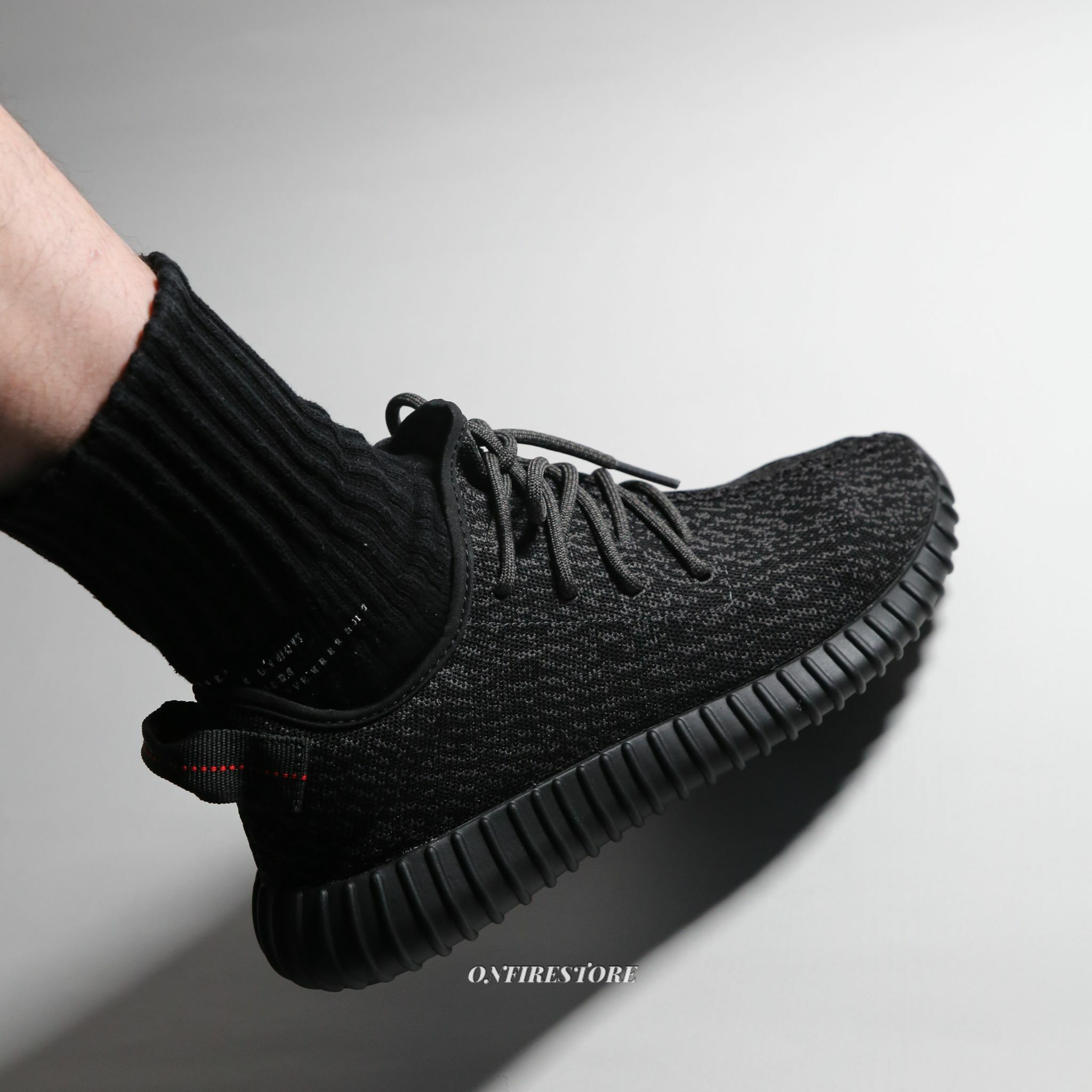 現貨} Adidas Yeezy Boost 350 “Pirate Black 2023” BB5350