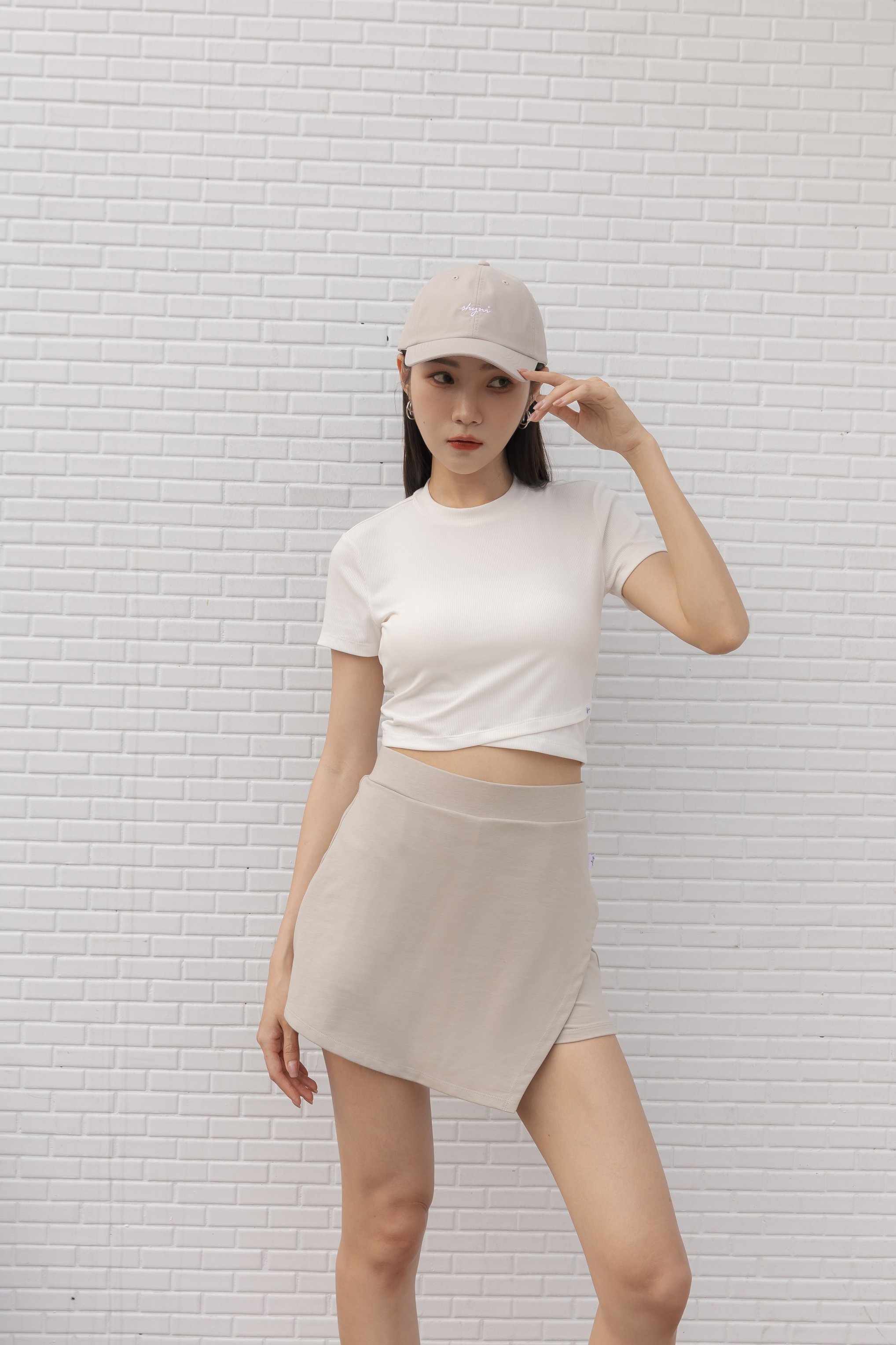 羅紋合身短版上衣- 白