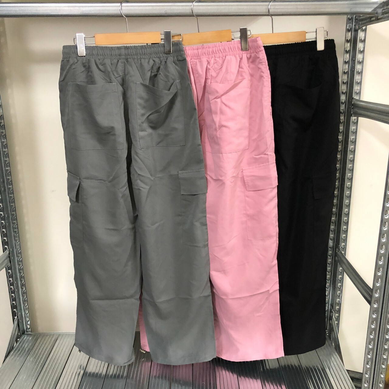 鬆緊綁帶工裝繭形寬褲 D156