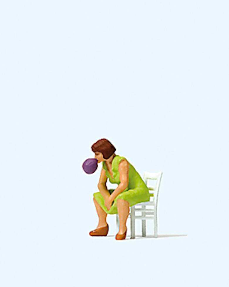 Preiser迷你小人 28168嚼口香糖的女人