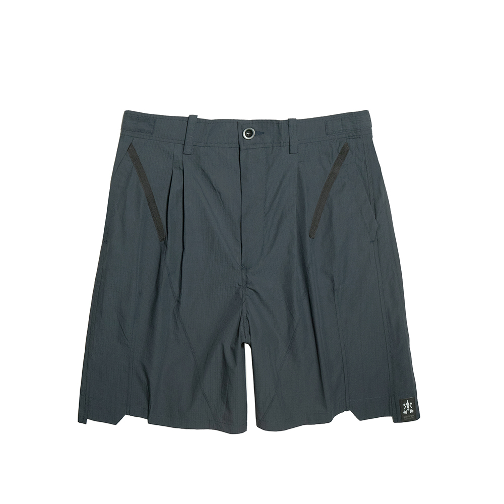 打褶層次短褲- 丈青