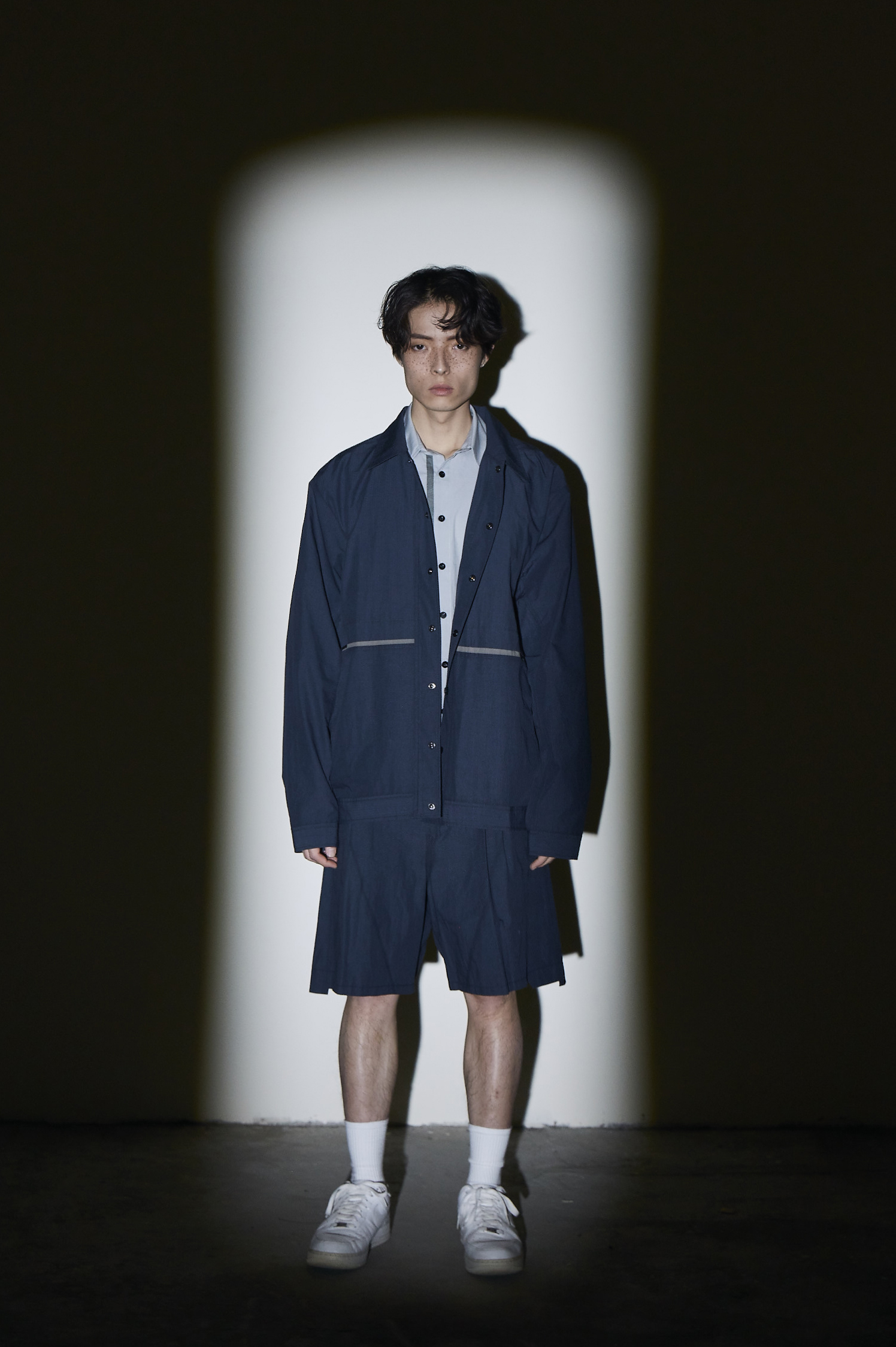 打褶層次短褲- 丈青