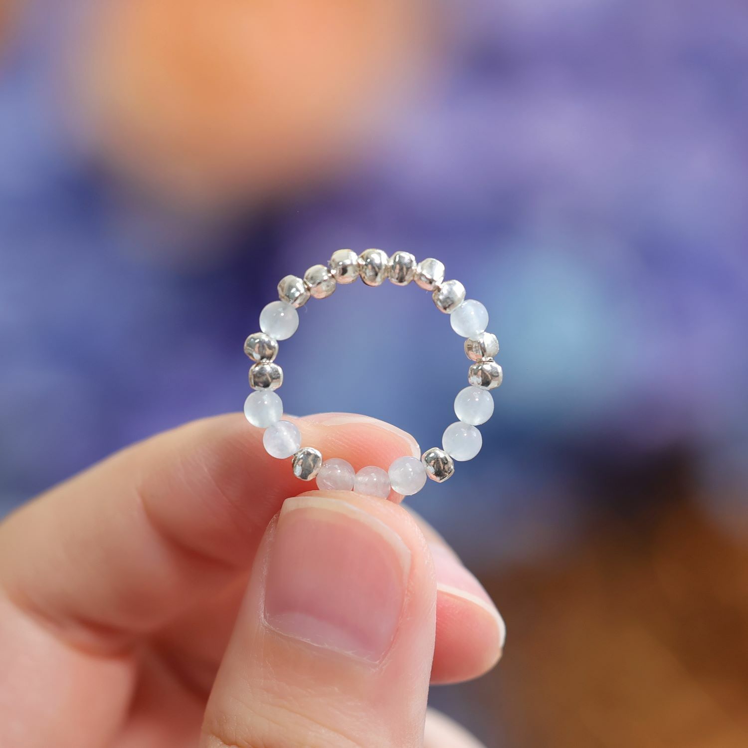 冰白．小銀珠翡翠戒指（產品編號：JW001）