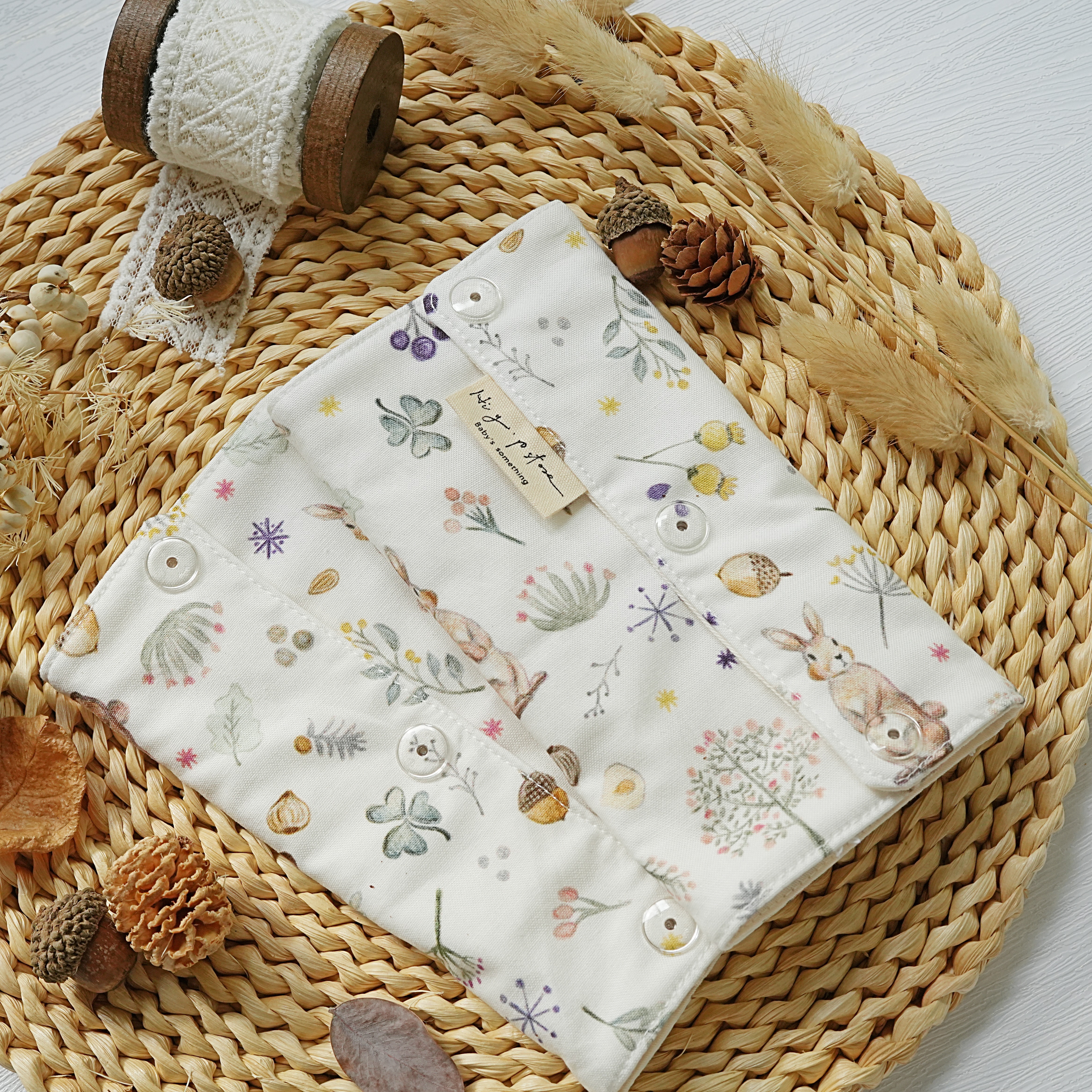 Hi Y.P store-揹巾口水套-橡實兔兔