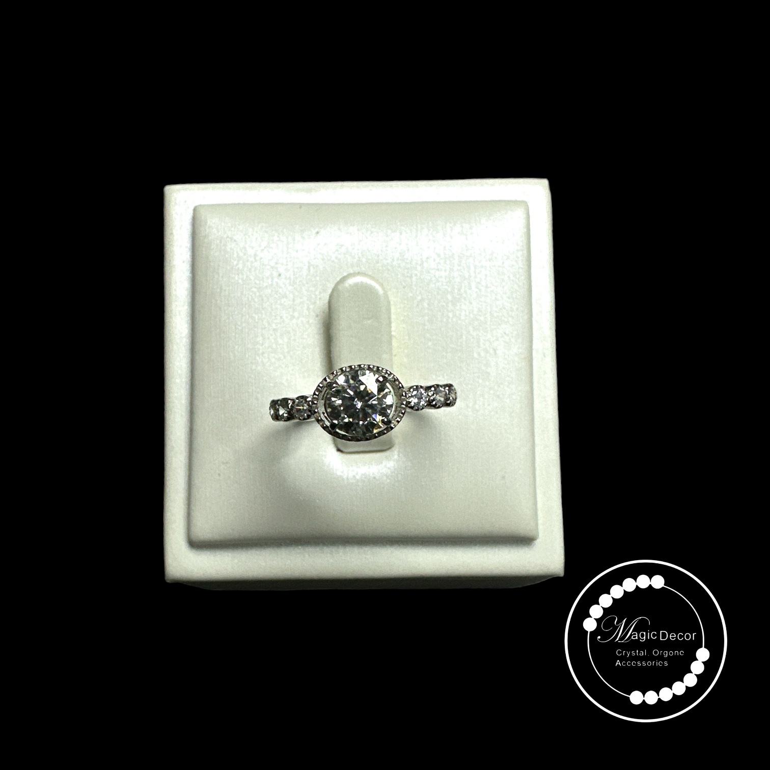 240302-c71 1卡橢圓3粒邊全銀莫桑開口戒指