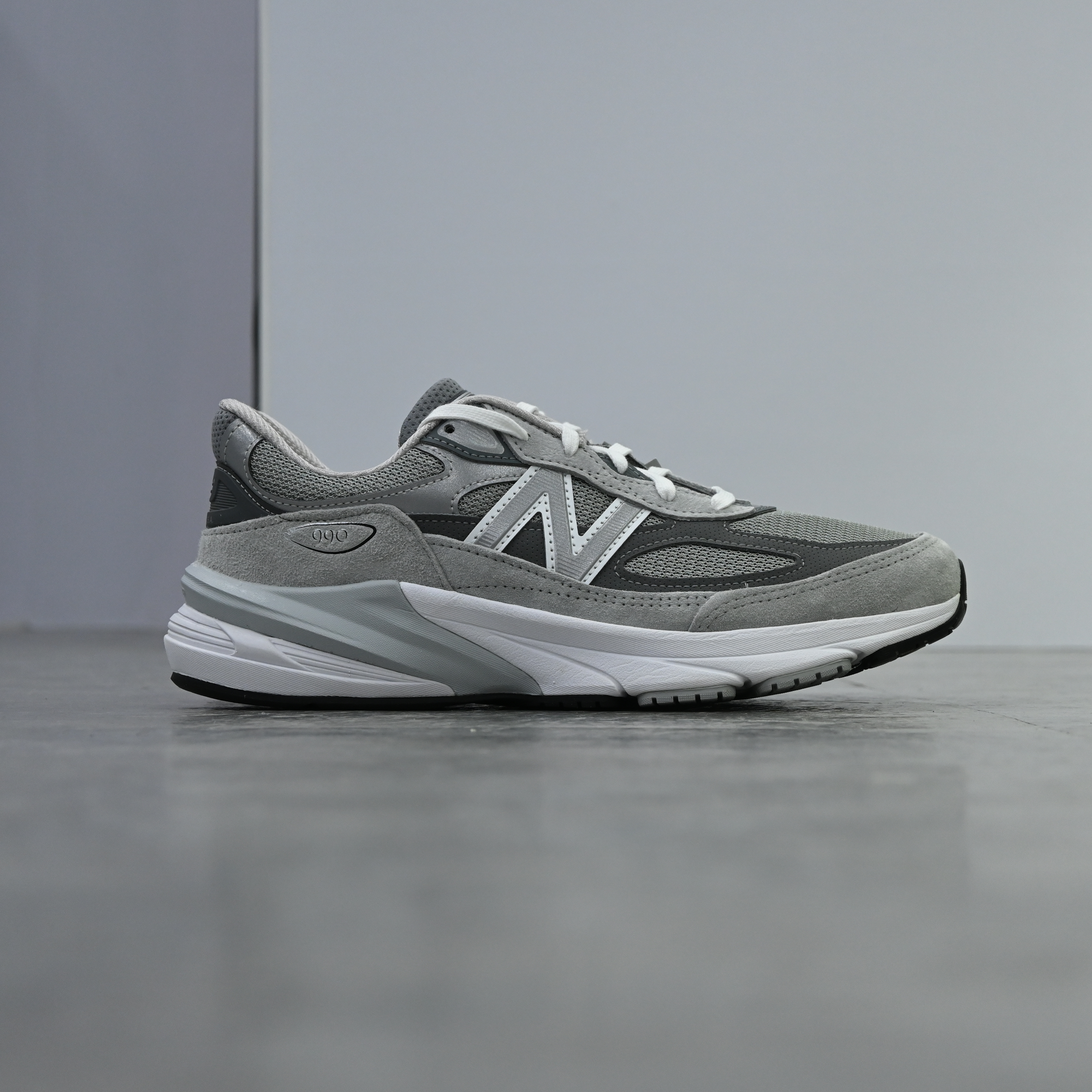 New Balance M990GL6 Grey