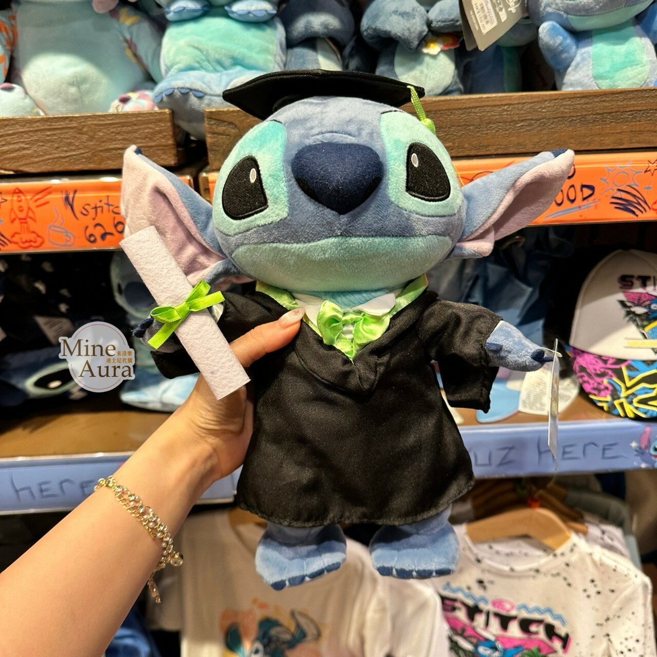 史迪奇 Stitch 學士服造型 娃娃 玩偶 星際寶貝 Lilo & Stitch -香港迪士尼樂園