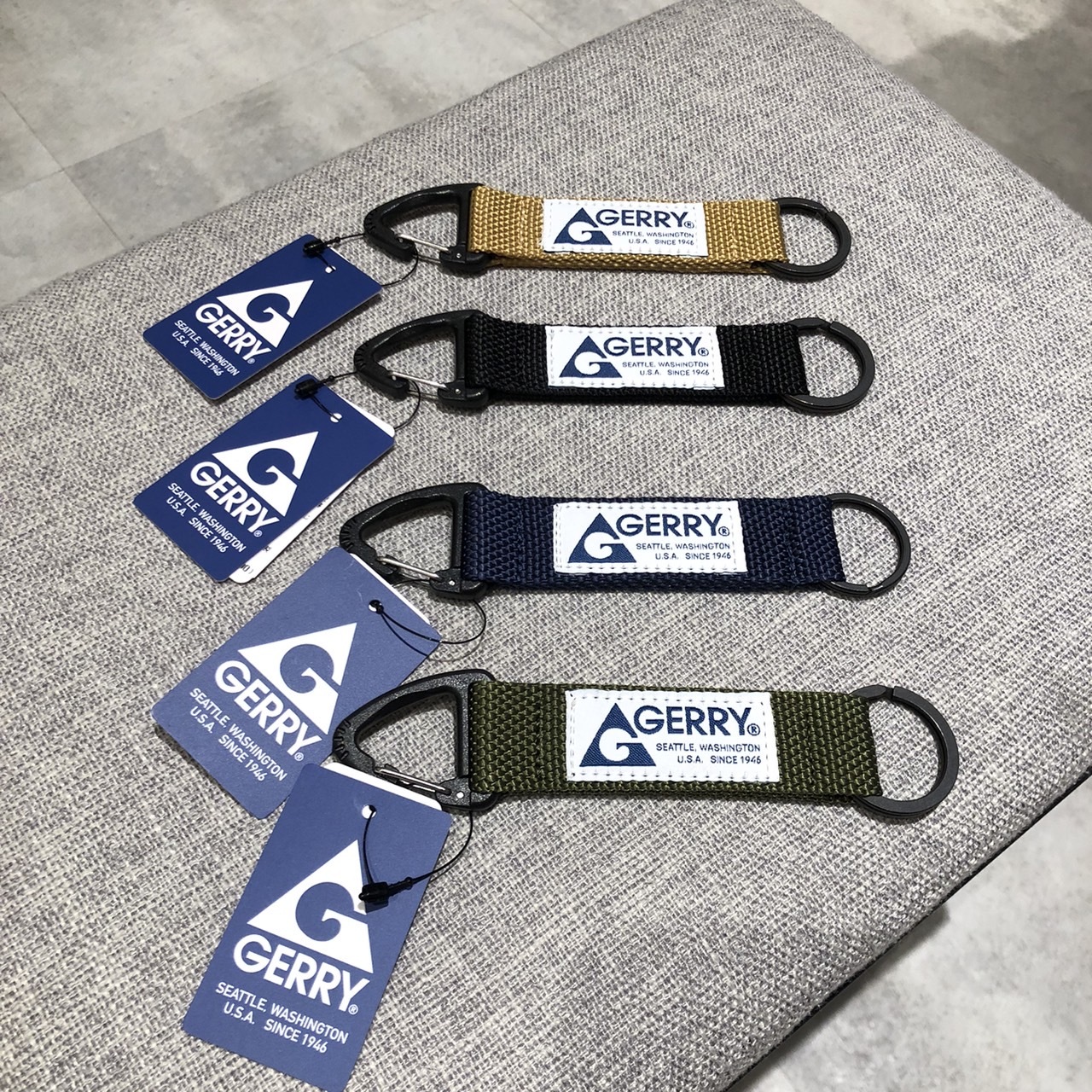 GERRY 多功能鑰匙扣帶 GR078ZM