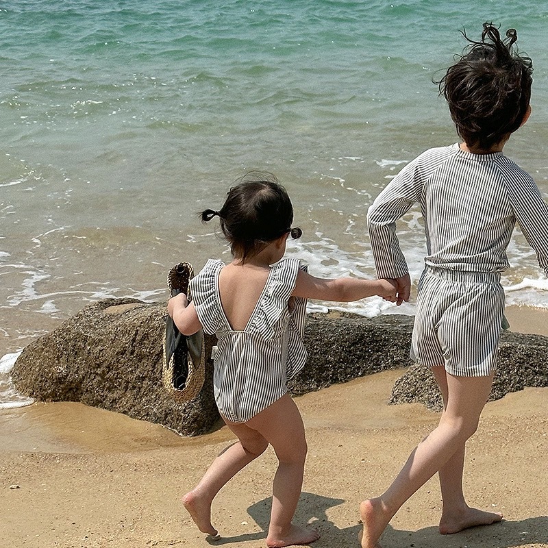 兄弟姐妹一起穿系列-條紋泳衣