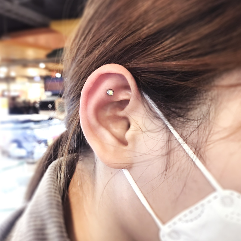 【線上預約】穿耳洞 ART64門市穿刺服務