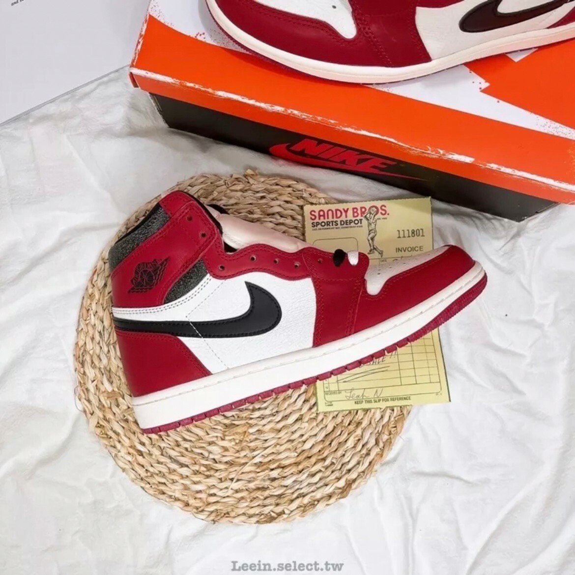 Nike Air Jordan 1 Retro High OG 芝加哥 白紅 2022 DZ5485-612