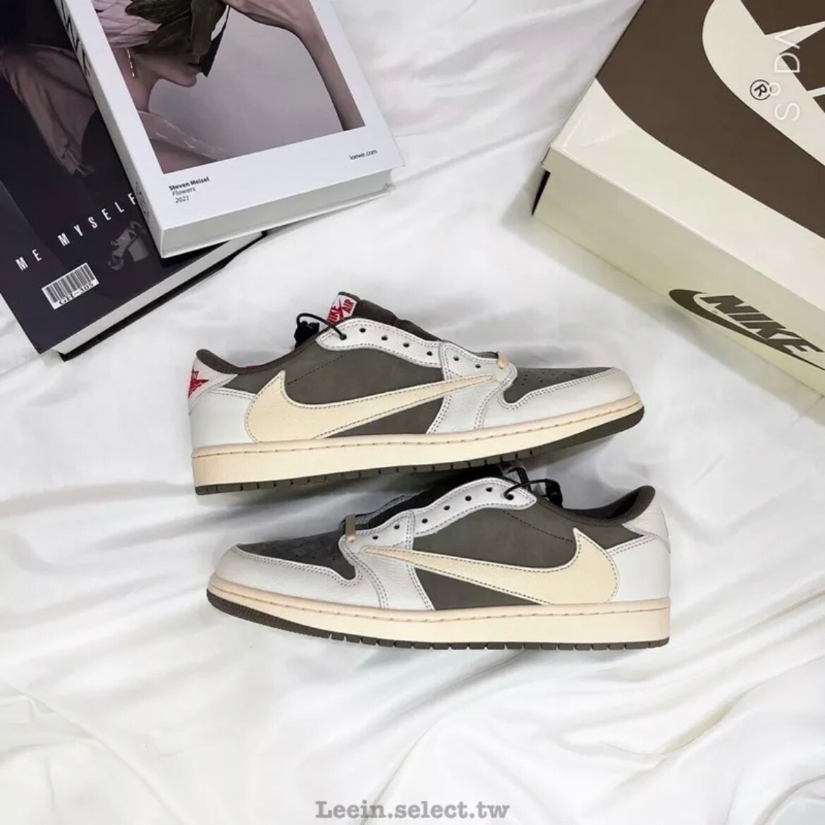 Nike Air Jordan 1 x Travis Scott Mocha 白棕摩卡倒鉤DM7866-162