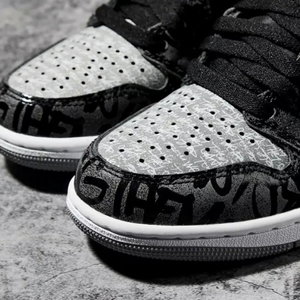 Nike Air Jordan 1 High OG Rebellionaire 黑灰影子 555088-036