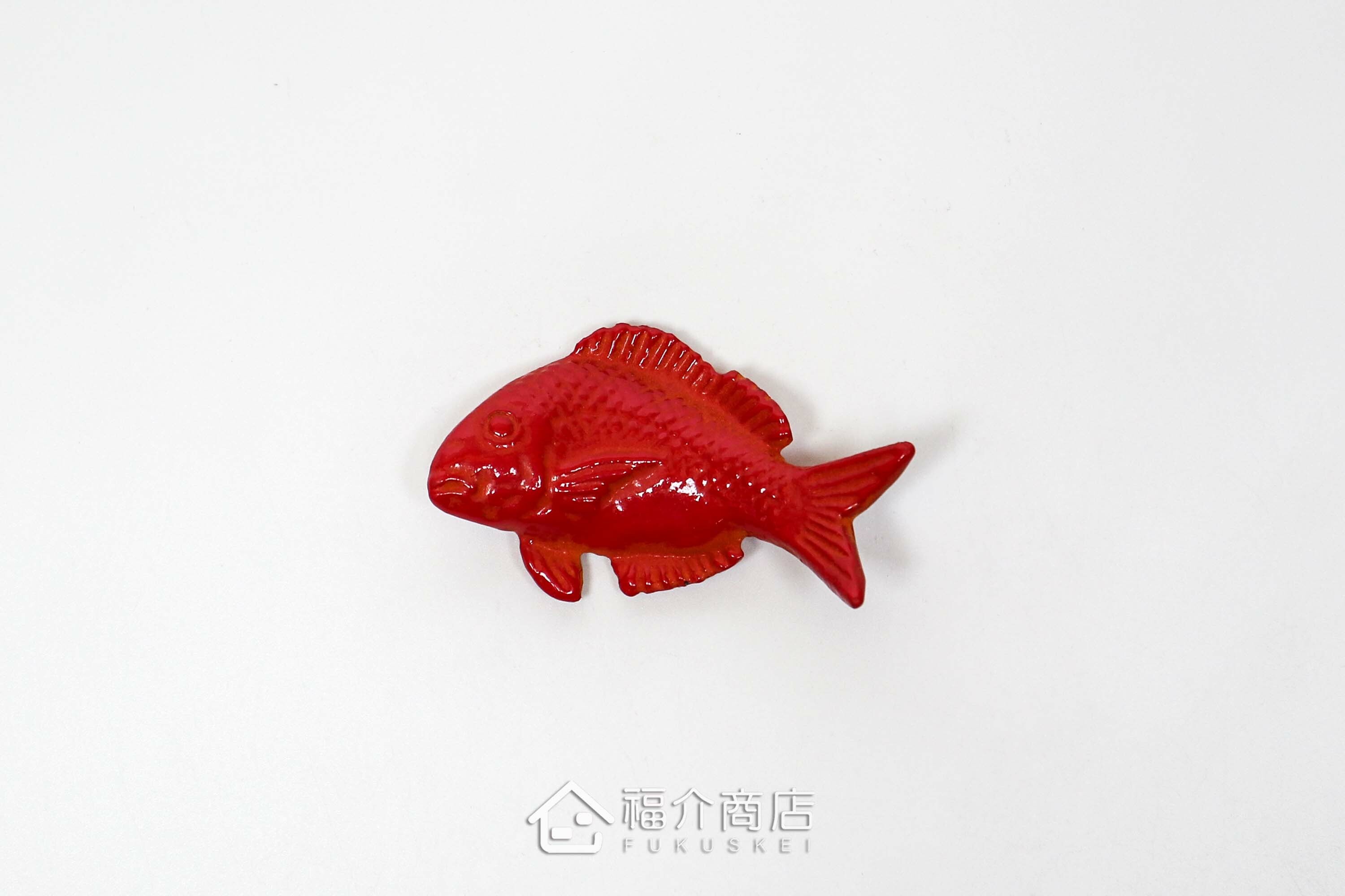 放置筷子用的紅色鯛魚造型筷架