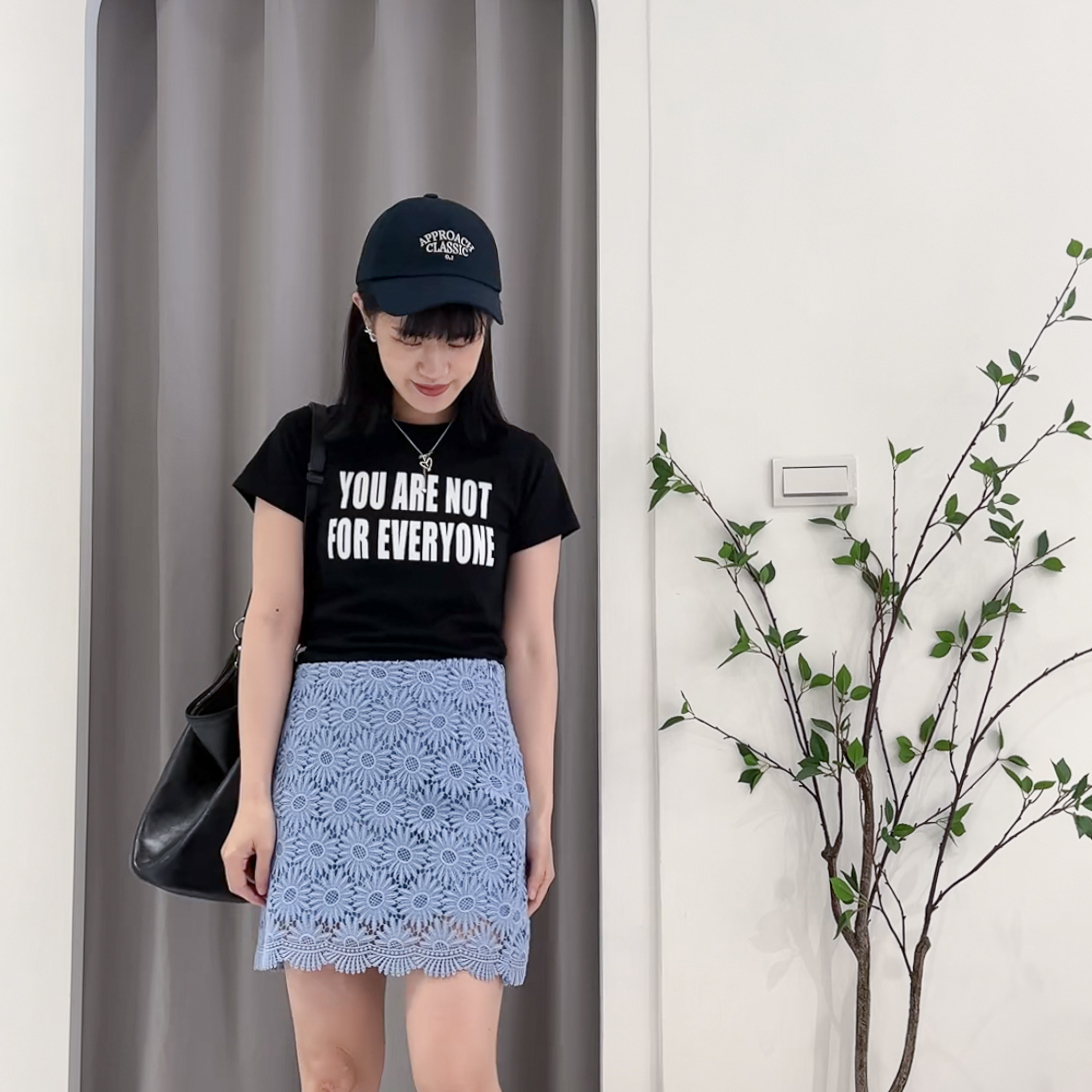 細緻太陽花布蕾絲短裙(藍/M)