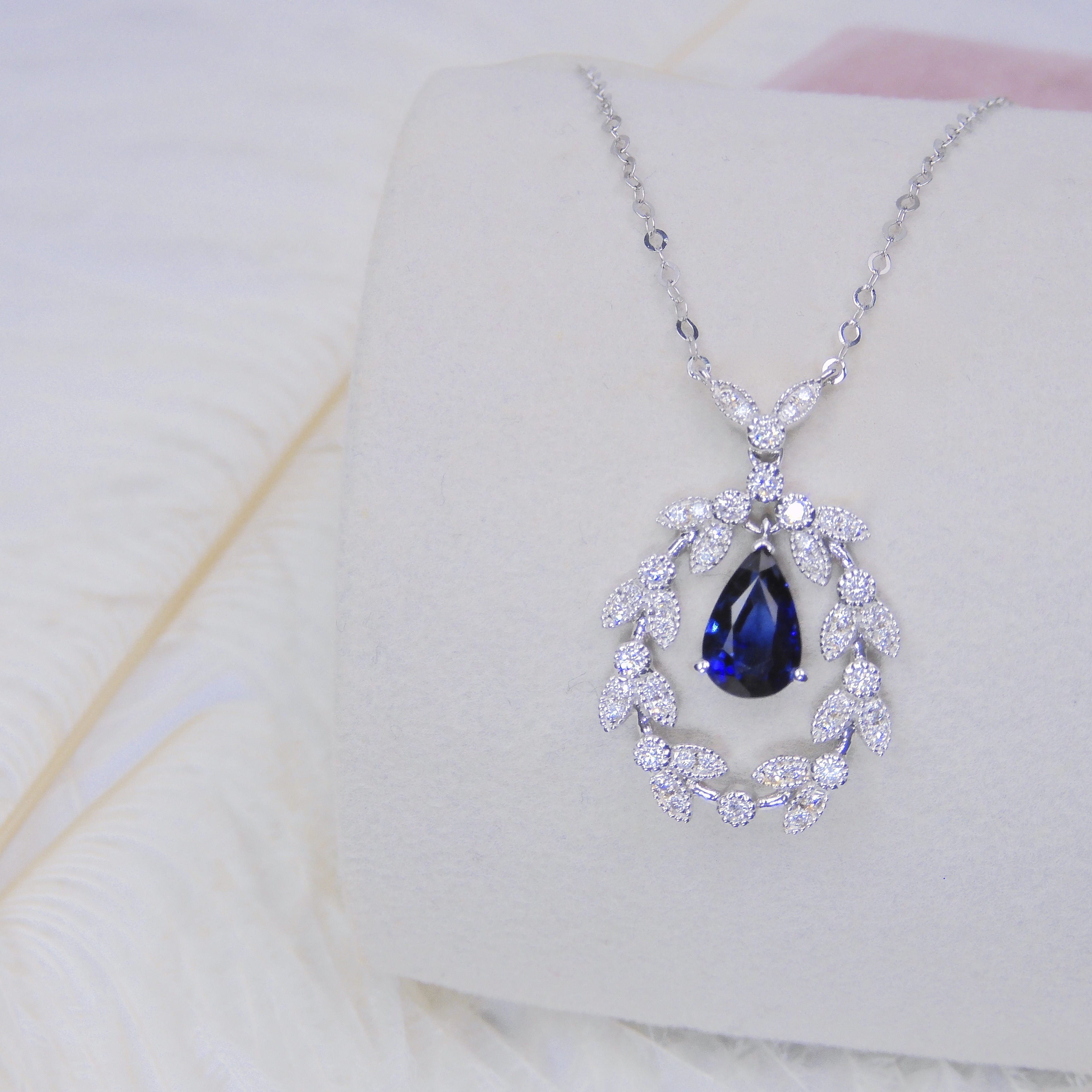 18K金 0.89ct 藍寶石項鏈