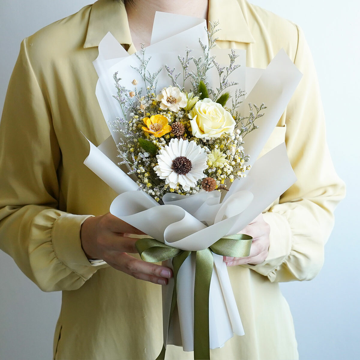 向日葵畢業花束抹茶綠,向日葵畢業花束,台北畢業花束推薦,向日葵花束推薦,畢業花束推薦,父親節花束推薦