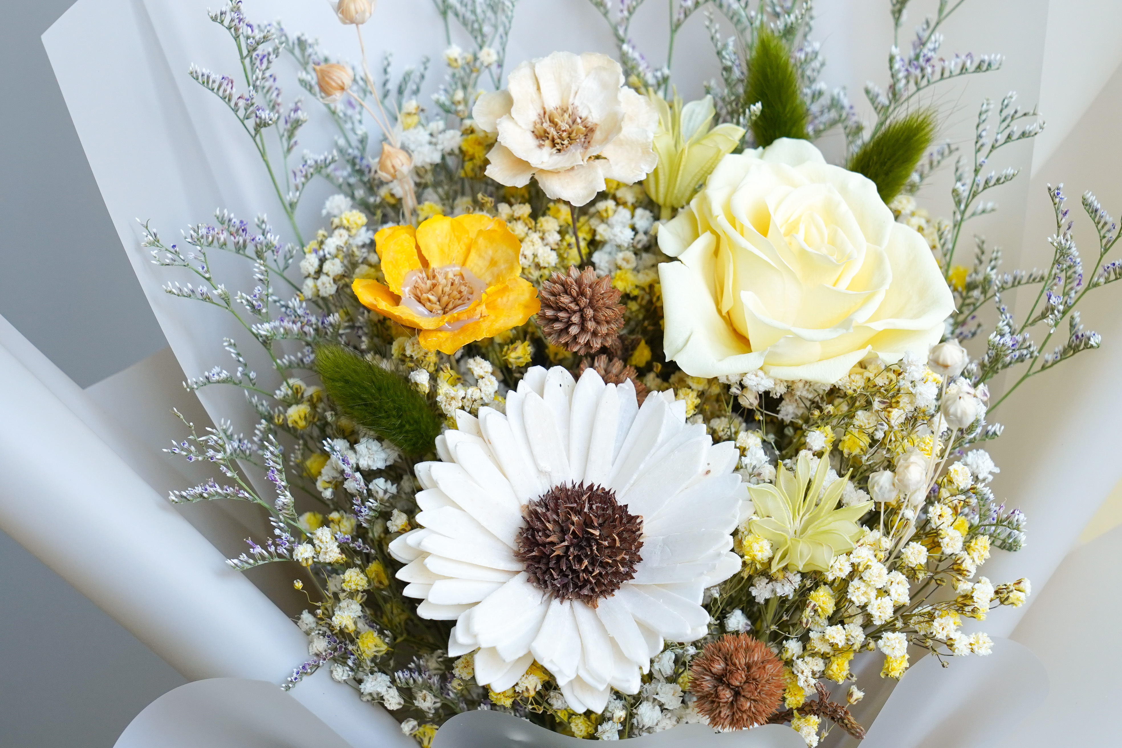 向日葵畢業花束抹茶綠,向日葵畢業花束,台北畢業花束推薦,黃玫瑰向日葵花束推薦,畢業花束推薦,父親節花束推薦