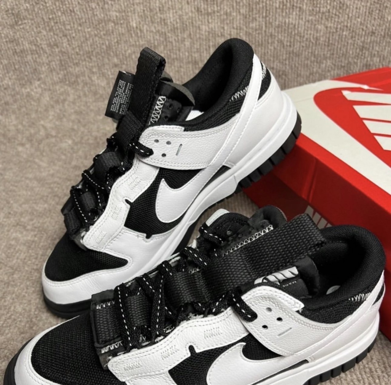 NIKE AIR DUNK JUMBO 反轉熊貓