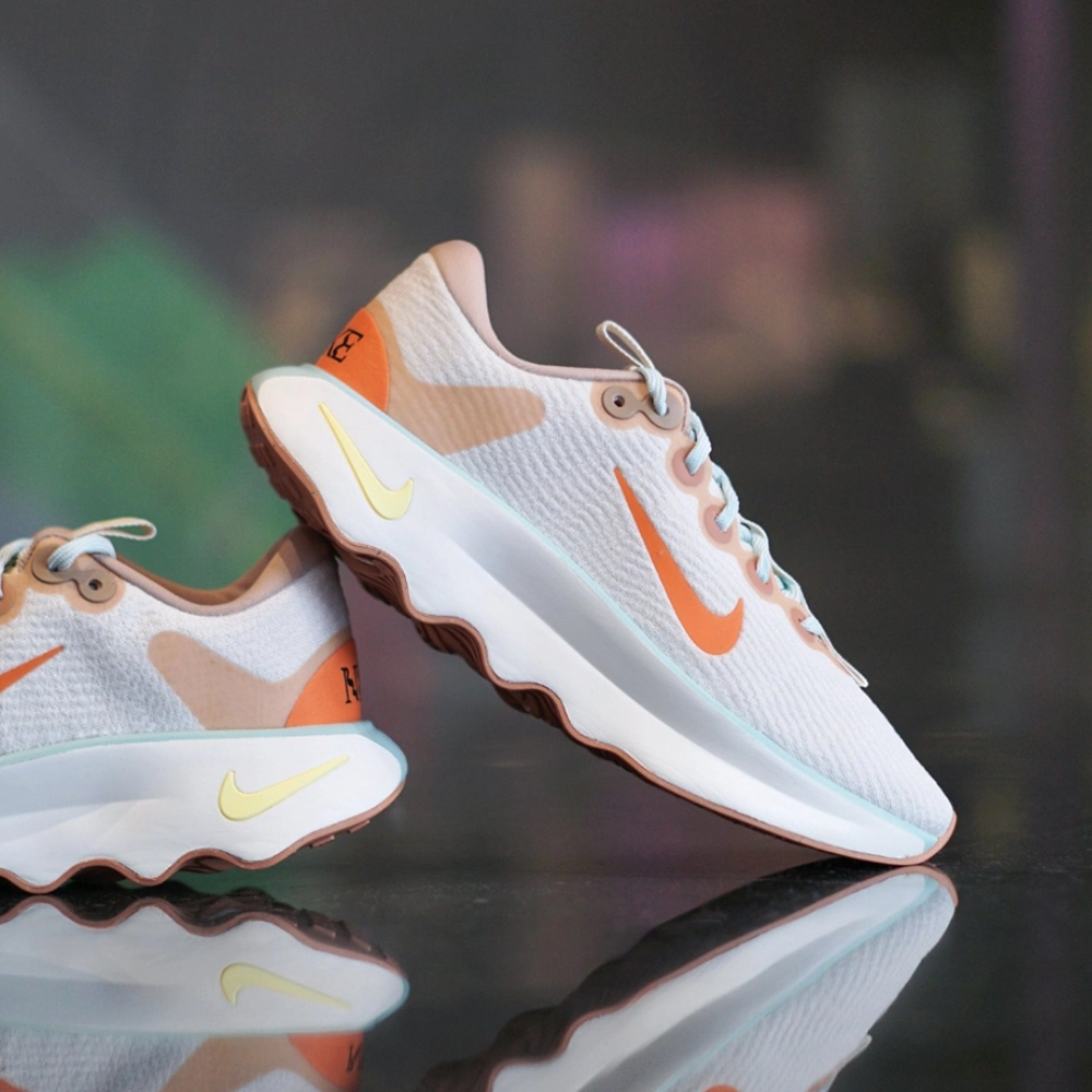 Nike Motiva 白橙 跑步鞋 FN8887-181