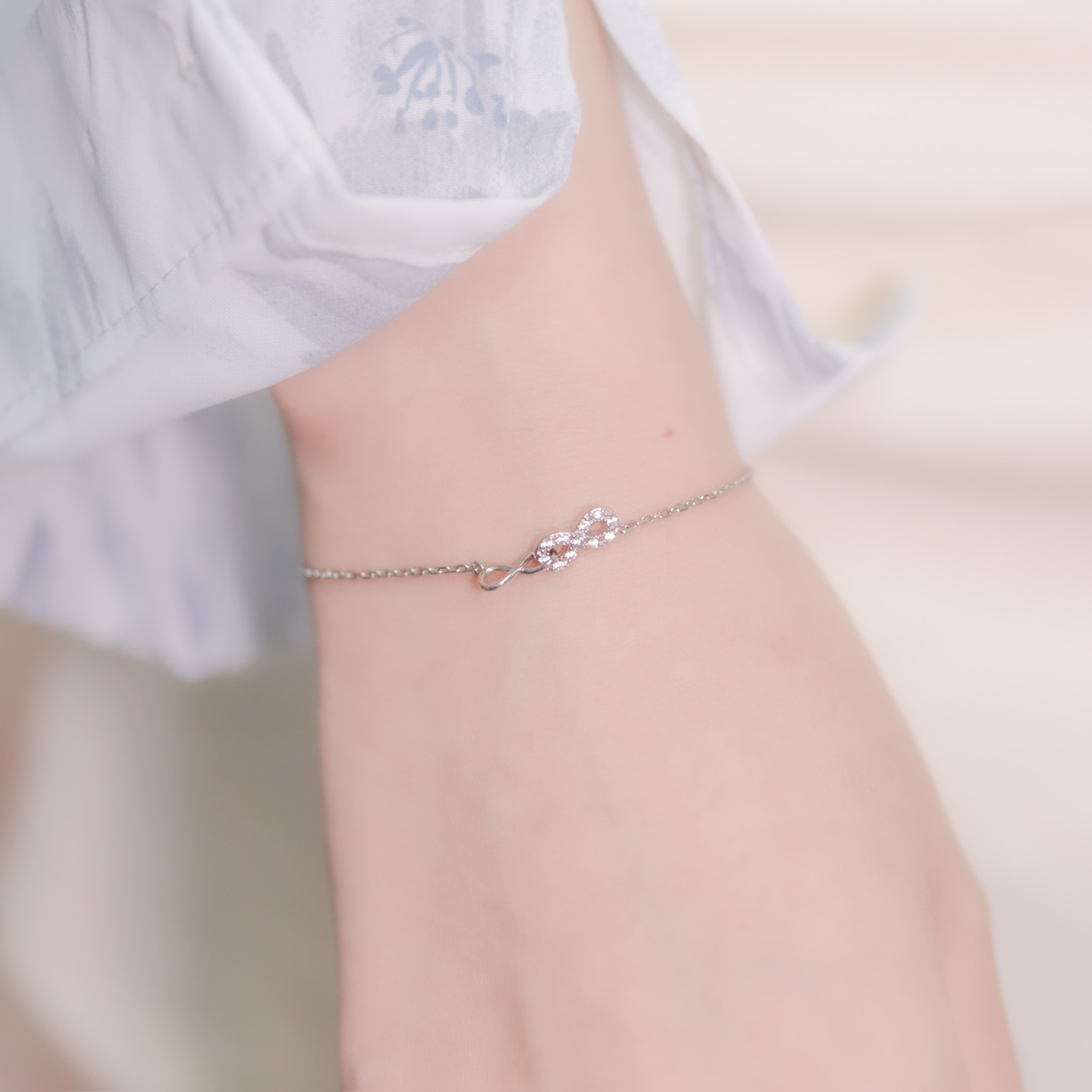 | 925銀丨無止境之後手鏈 | BR0591 |