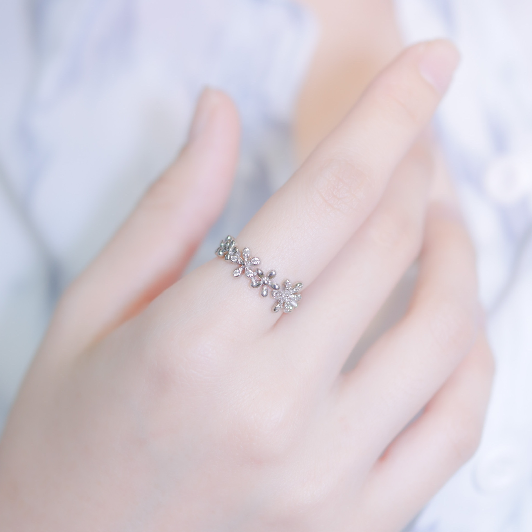 | 925 Silver | Flower Gathering Ring | RI0398 |