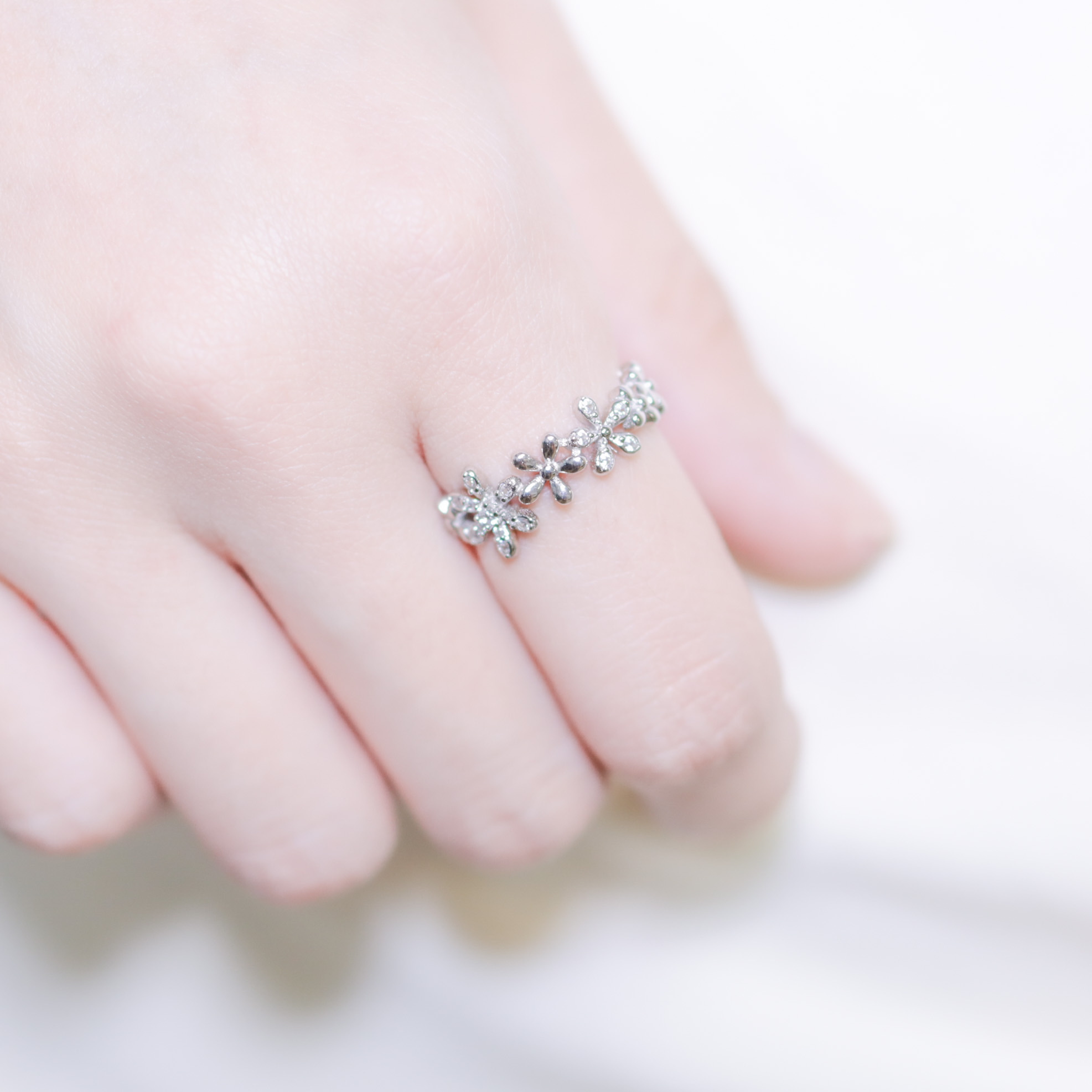 | 925 Silver | Flower Gathering Ring | RI0398 |
