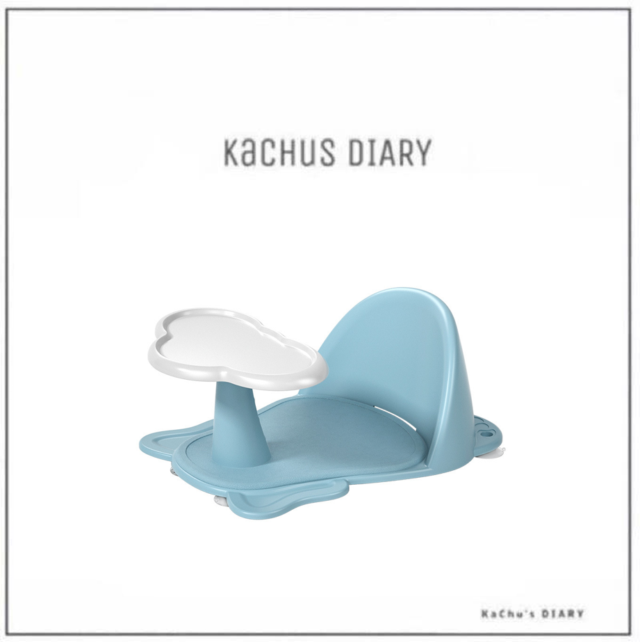 Baby bath elephant sit