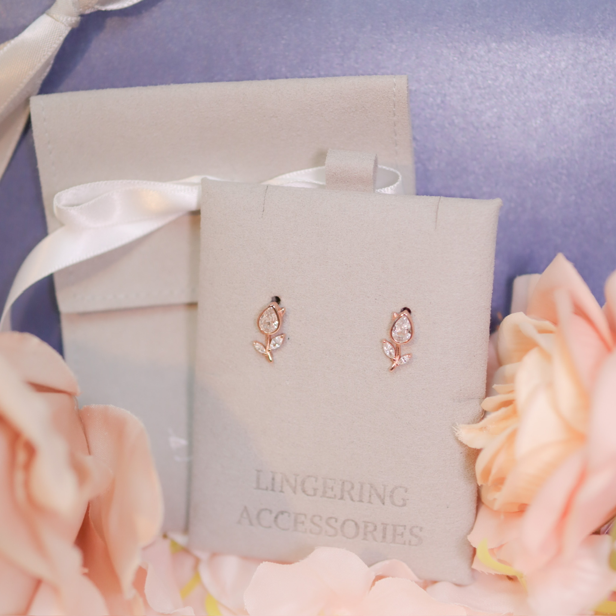 | 925純銀・白金・ 玫瑰金 | 一朵小花耳環 (銀/玫瑰金) | EA0656 |