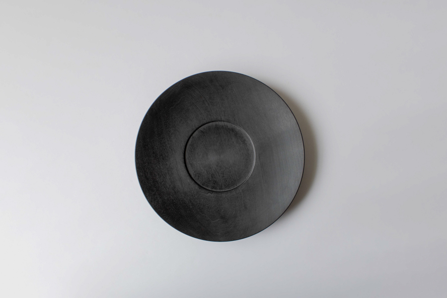 +g IFUJI-Delft plate M black logwood dye