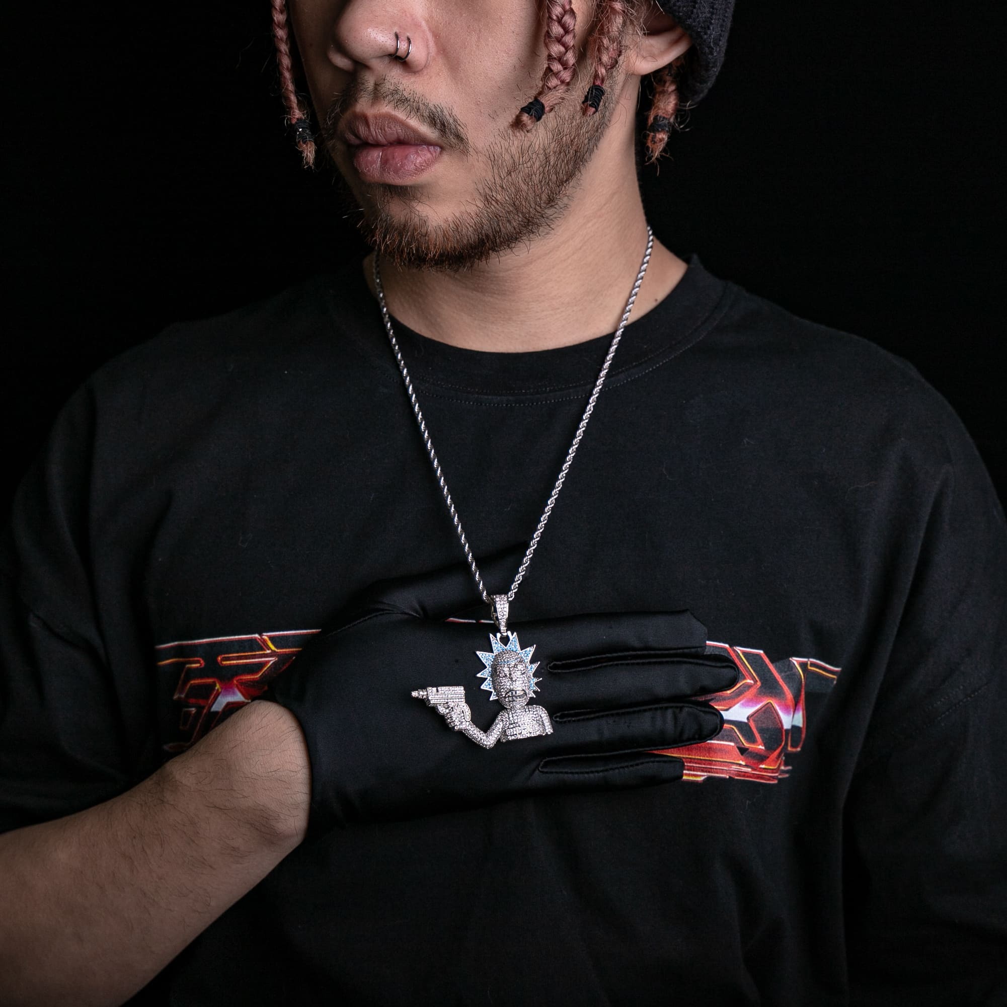 翻玩滿鑲Rick墜飾