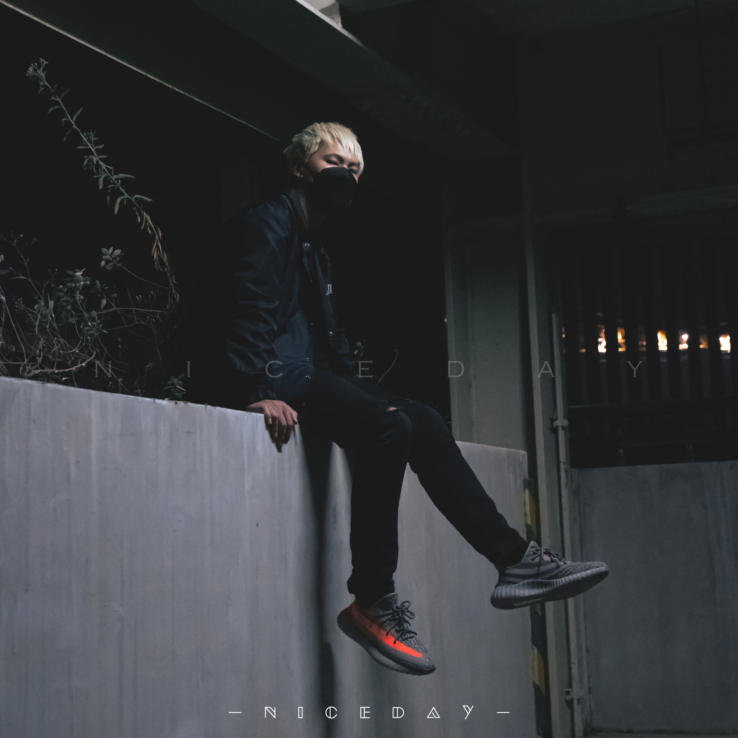 NICEDAY 部分現貨/代購 Adidas Yeezy Boost 350 V2 灰橘 滿天星 GW1229