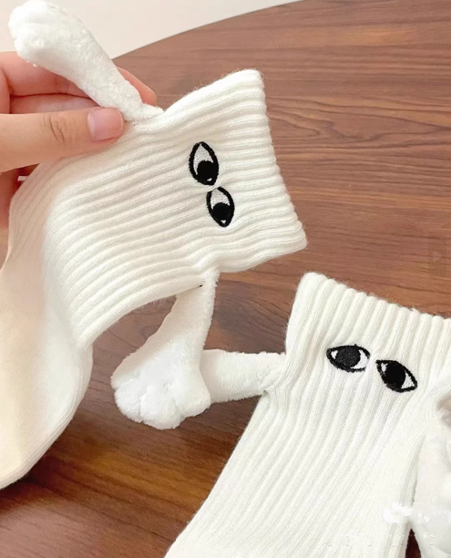 #現貨 熱銷1000雙🔥甜蜜牽手襪襪 磁吸小手手 現貨