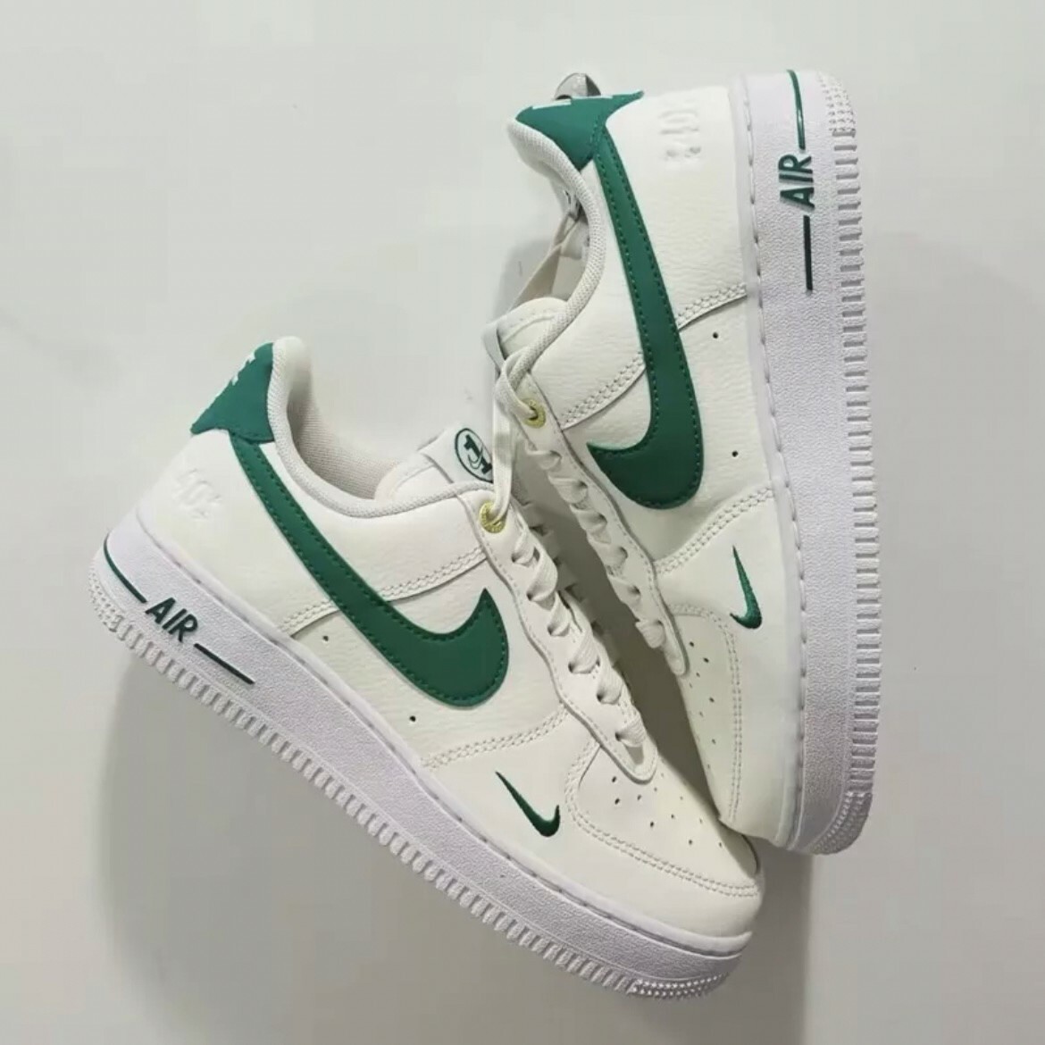 Nike Air Force 1 40週年 白奶油綠 金扣 女鞋 AF1 DQ7582-101