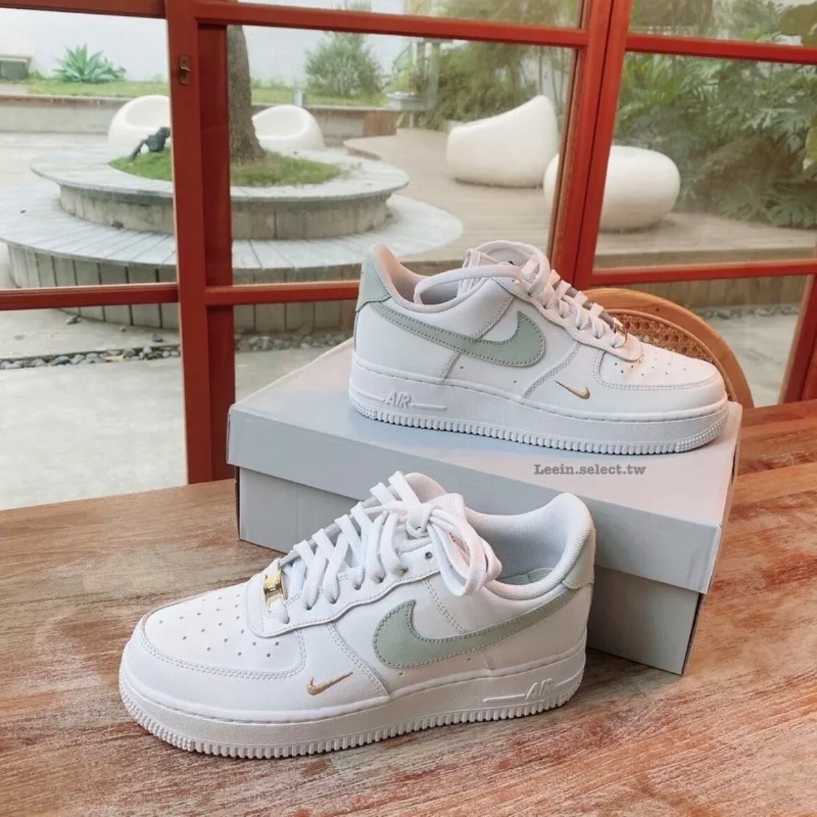Nike Air Force 1 Low 綠豆灰 白綠 淺綠 迷你勾 雙勾 女鞋 CZ0270-106