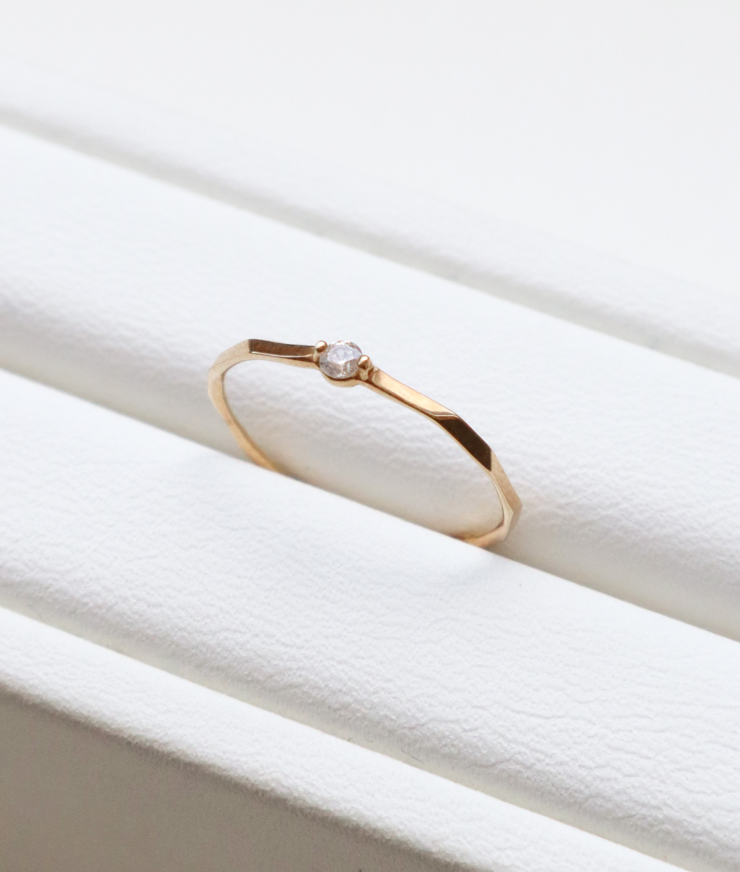 10K/稜角單顆寶石戒指