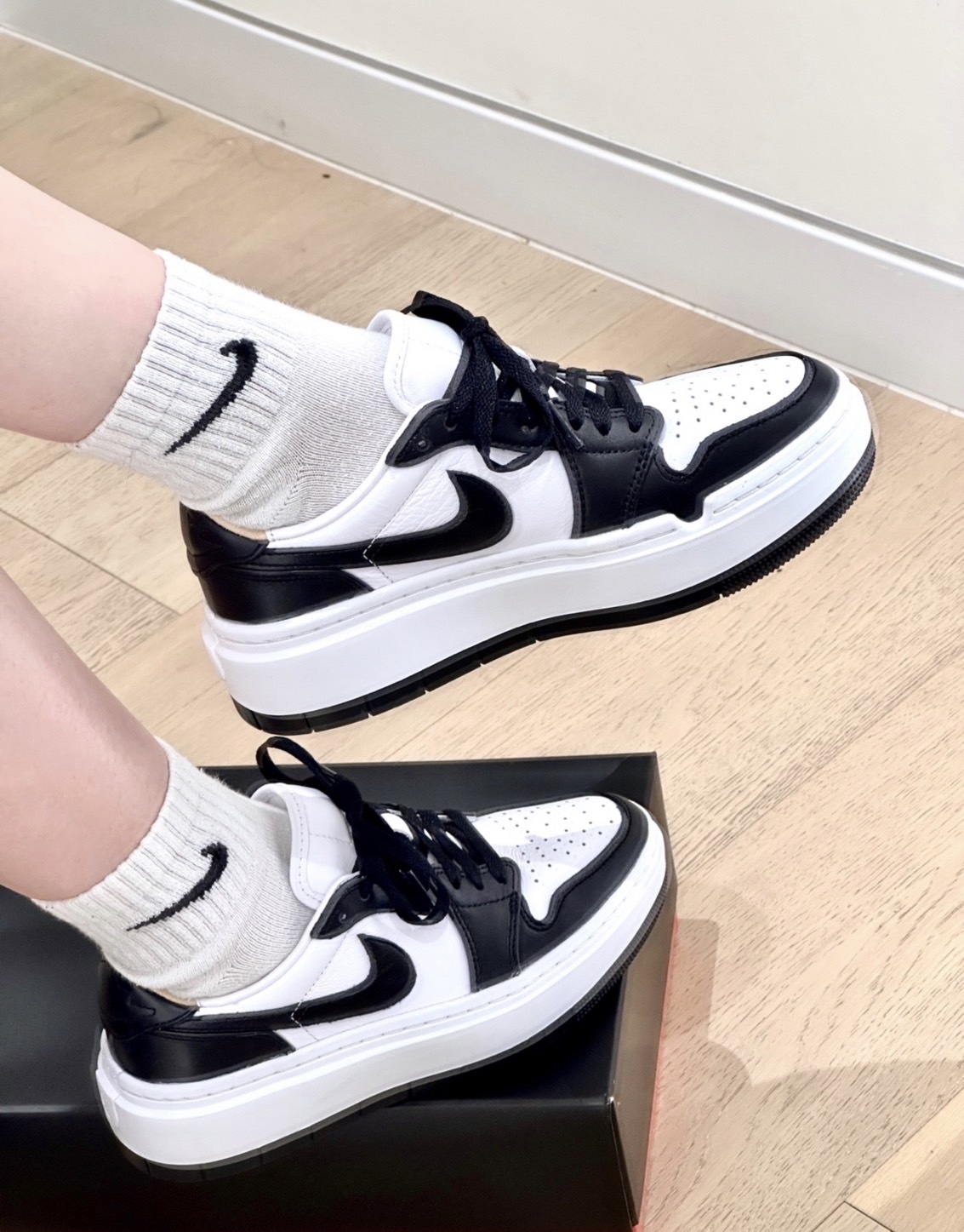 Nike Air Jordan 1 厚底 黑白熊貓