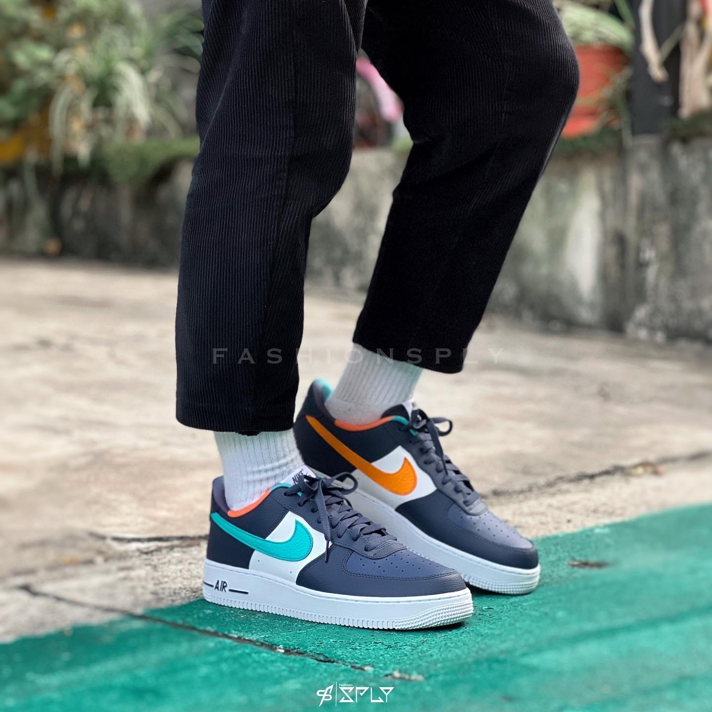 Nike Air Force 1 '07 LV8 EMB 深藍 鴛鴦勾 DM0109-400