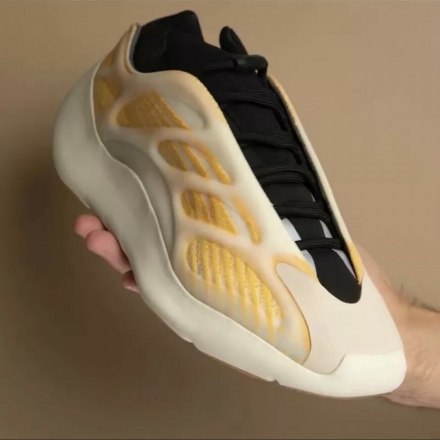 Adidas YEEZY 700 V3 MONO SAFFLOWER 白黃 橘螢光 紅花 HP5425