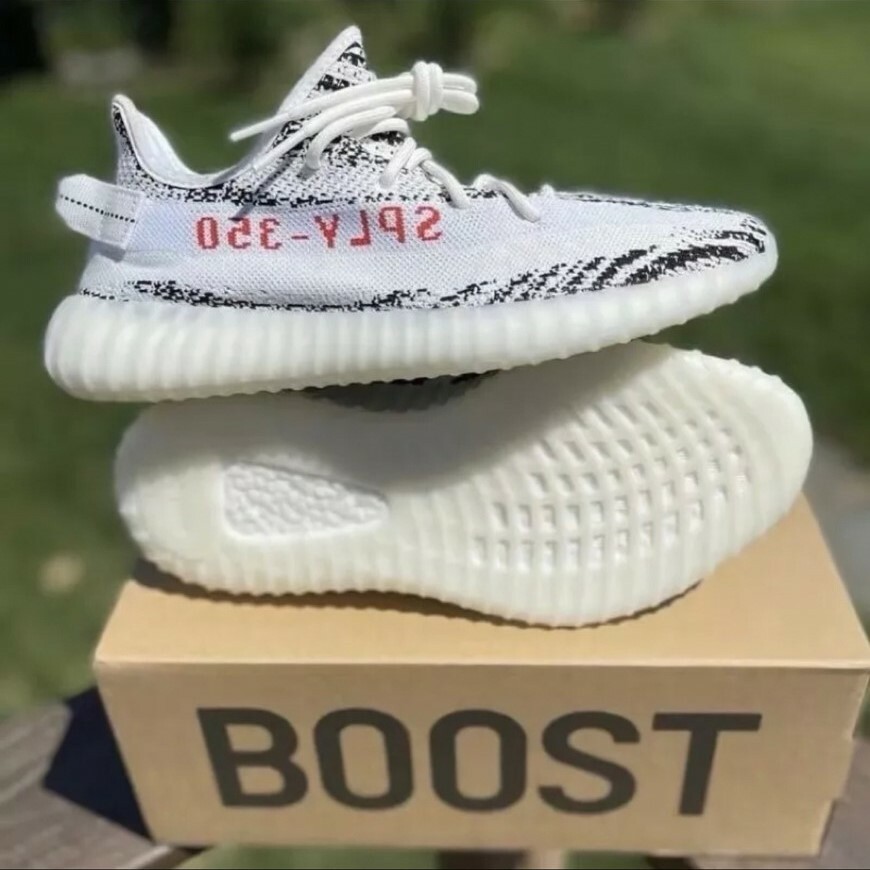 Adidas YEEZY Boost 350 V2 Zebra 2022最新版 白班馬 男女鞋 CP9654