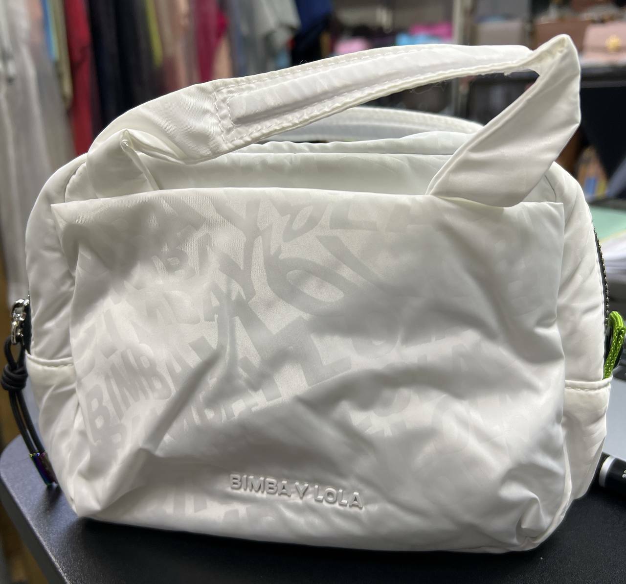 [S] BIMBAY ALL OVER LOGO HANDBAG,WHITE, 8445394107393 (SBY88)